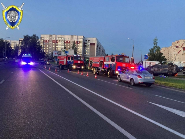Пьяный водитель BMW разогнался до 146 км/ч и убил пассажира. СК о резонансной аварии BMW X5 в Полоцке