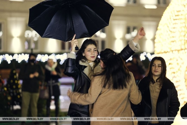 Как прошла новогодняя ночь в Бресте. Фоторепортаж