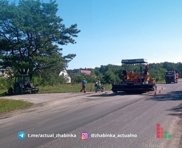 В город-спутнике Бреста осуществляется ремонт дорожного полотна