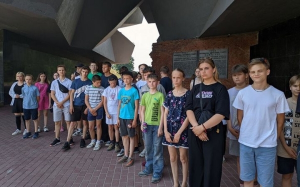О чем узнали на экскурсии в Бресте барановичские школьники