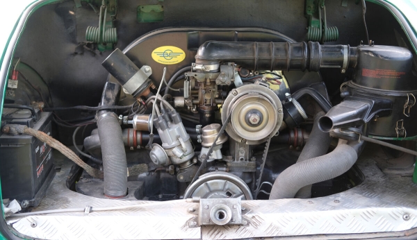 Porsche для домохозяек. Белорус рассказал о 48-летнем Volkswagen Karmann-Ghia