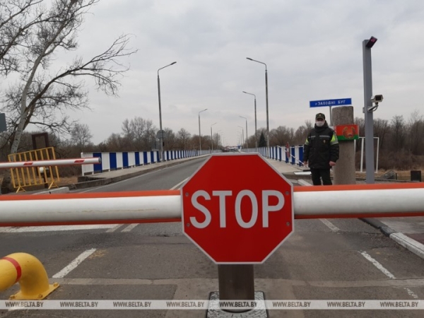 В МВД прокомментировали законопроект о новшествах выезда за границу