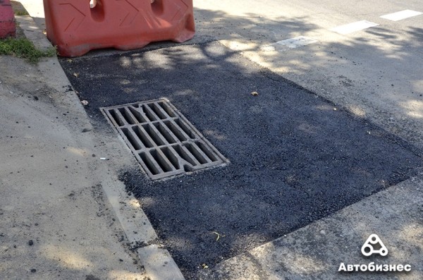 Почему дороги не служат вечно? Журналисты побывали на заводе по производству асфальтобетона и узнали ответ