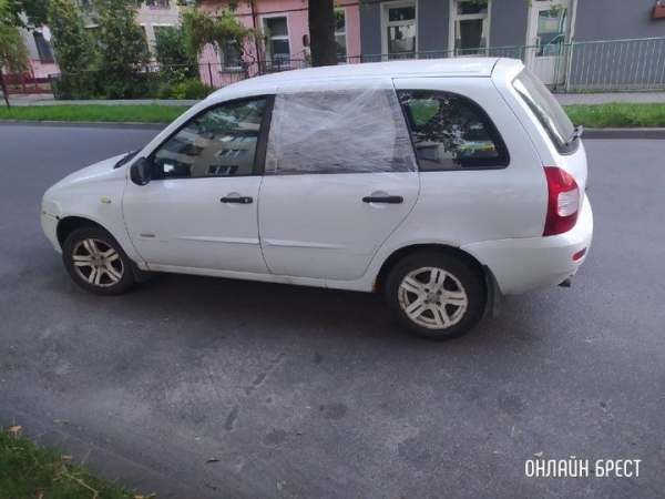 
                Читатель: Как можно так парковаться?
            