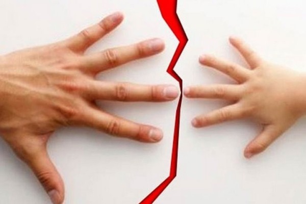 В Беларуси пару лишили родительских прав. За что?