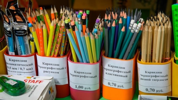 Сходили с восьмиклассником на рынок: сколько он потратил на подготовку к школе