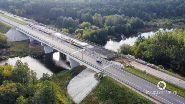 
                Смотрим с высоты, как идет ремонт Бульковского моста на М1
            