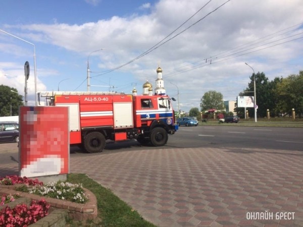 Спасатели предлагают продавать в Беларуси самозатухающие сигареты, чтобы снизить число пожаров