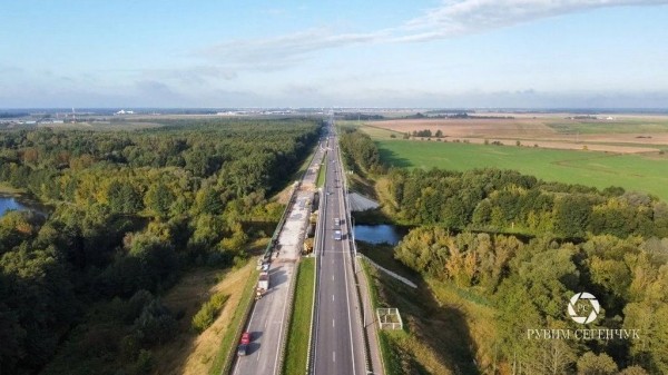 
                Смотрим с высоты, как идет ремонт Бульковского моста на М1
            