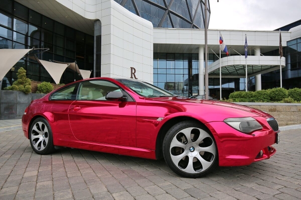 Минская «Барби» на розовом BMW 6-series: «Плёнка обошлась в $1 000, и я ждала её месяц»