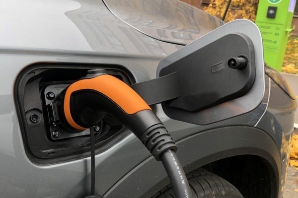 Взяли реальный расход и посчитали. Сравниваем стоимость пробега «электричек» и ДВС-моделей