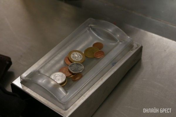 В сети «Доброном» необоснованно завысили цены на товары по 30 позициям ассортимента. Есть задержанные