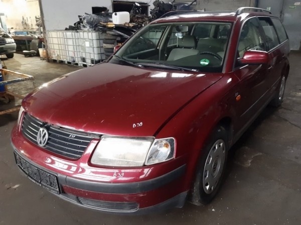 Хорошая новость для владельцев Фольксваген. Свежий европейский Пассат Б6, Пассат Б5 и Бора поступил на авторазборку в Бресте Хорошая новость для владельцев Фольксваген. Свежий европейский Пассат Б6, Пассат Б5 и Бора поступил на авторазборку в Бресте