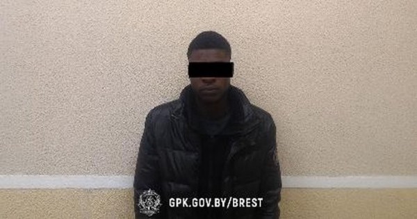 Нигериец пытался выехать через Брест по поддельному паспорту