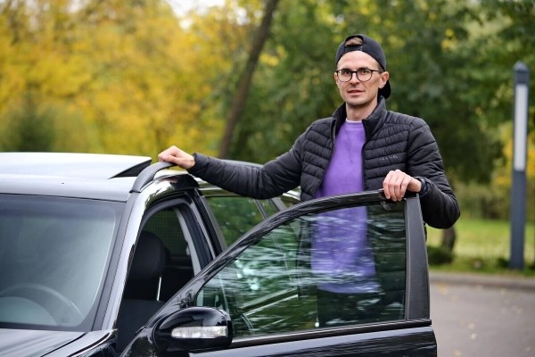 В Грузию на 18-летнем «Мерсе». Белорусы провели в Тбилиси два месяца и делятся впечатлениями