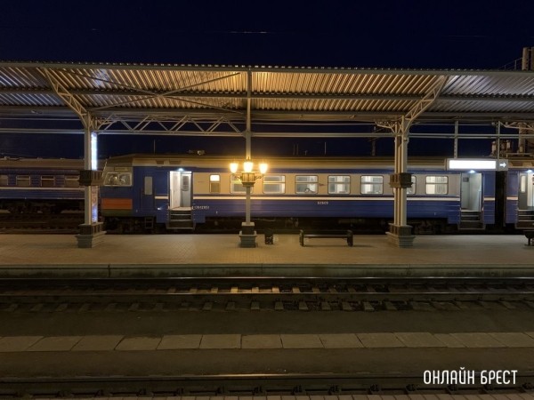 Скидка на проезд в электричках для пенсионеров отменяется с 1 ноября Скидка на проезд в электричках для пенсионеров отменяется с 1 ноября