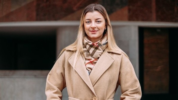 На машину, права и черный день: на что копят молодые белорусы и в чем хранят сбережения