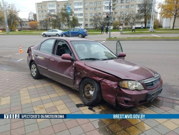 Стали известны подробности жесткого ДТП в Бресте