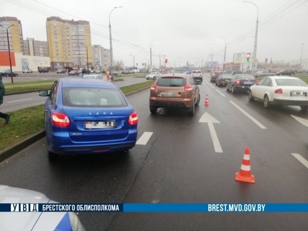 ДТП в Бресте: Одна Lada «догнала» другую Lada