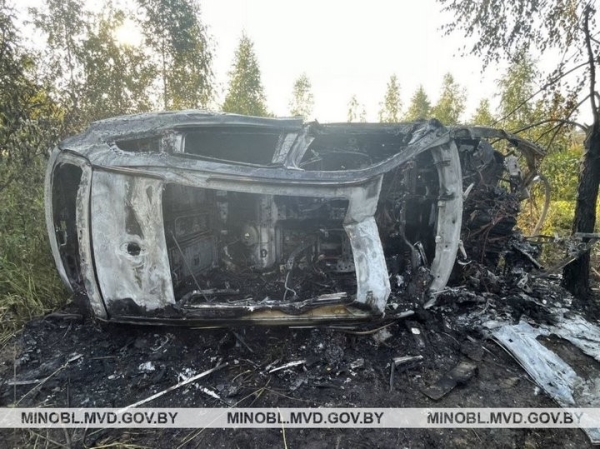 В Беларуси подростки катались на BMW. Поездка закончилась печально