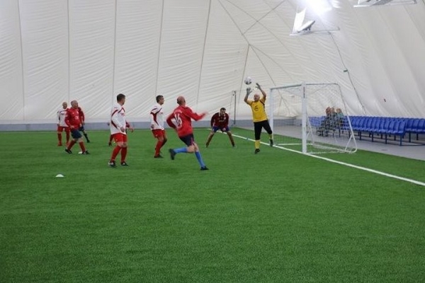 Ветераны брестского «Динамо» стали победителями футбольного турнира памяти Леонида Стаецкого