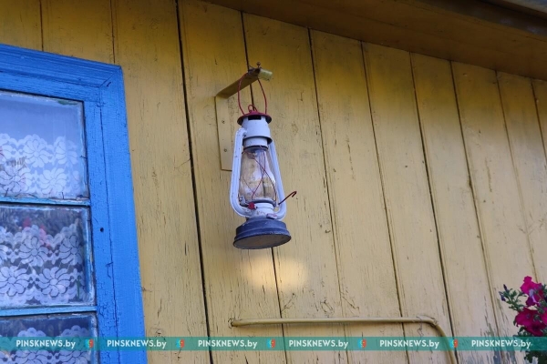 Смотрите, какой уют и красоту создают жители деревни Молодельчицы на своих подворьях (Брестская область)