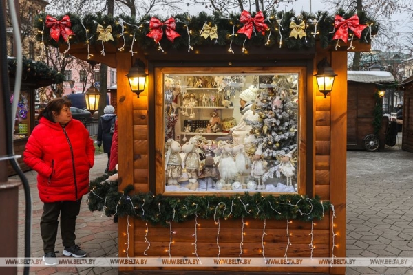 В Бресте открылась предновогодняя ярмарка. Подробности и фоторепортаж