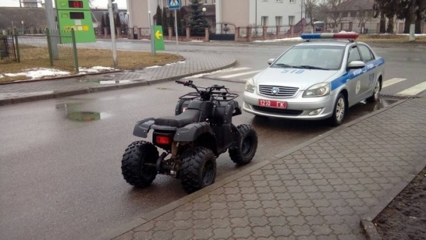 Квадроциклам в Беларуси разрешат ездить по дорогам общего пользования. Но есть нюанс