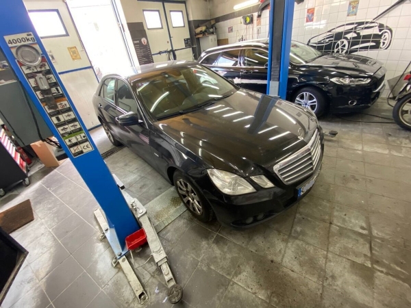 Белорусы арендовали под Варшавой бывшую автомойку и открыли СТО. Выгодно?