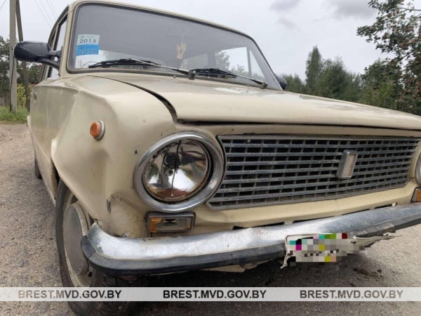 В Дрогичинском районе мотоциклист «встретился» с трактором, а велосипедист с ВАЗом. В Столинском районе грузовик столкнулся с легковушкой