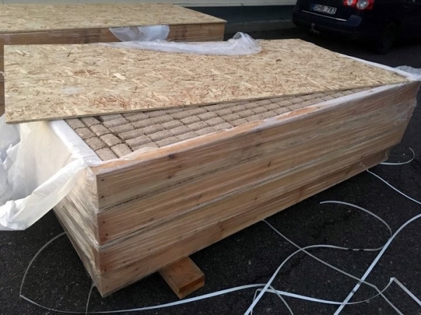 Совершенно новый вид контрабанды: белорус спрятал и повез в Литву 16 тонн брикета. А таможенники рассчитывали на контрабанду сигарет Совершенно новый вид контрабанды: белорус спрятал и повез в Литву 16 тонн брикета. А таможенники рассчитывали на контрабанду сигарет