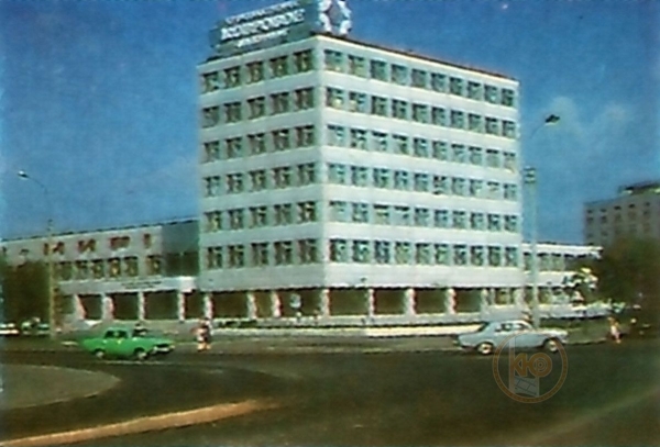 
                Брестский электроламповый завод и Ковры Бреста. Старые фото
            