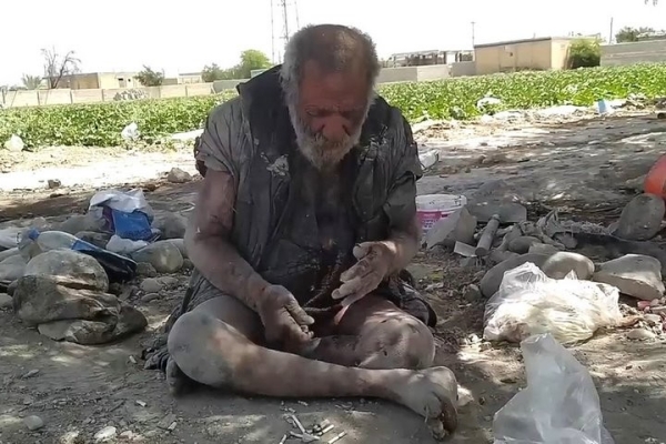 Самый грязный человек в мире умер через несколько месяцев после первого купания