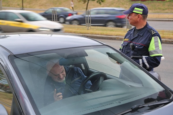 Что думают водители о камерах фотофиксации, которые ловят авто без техосмотра?