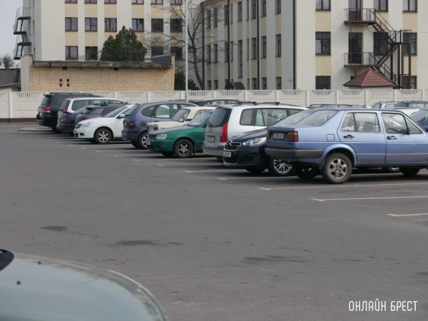 Прежней цены уже не увидим? Что происходит со стоимостью автомобилей в Беларуси