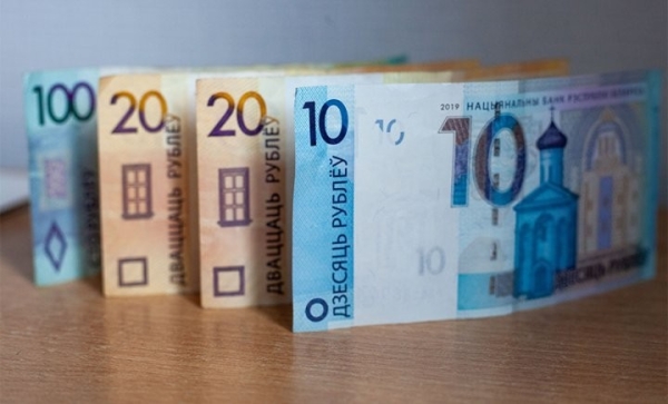 В МНС назвали самую большую сумму подоходного налога за 2021 год в Беларуси