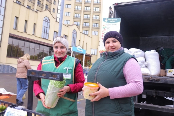 В Бресте прошли сельскохозяйственные ярмарки. Что покупают посетители?