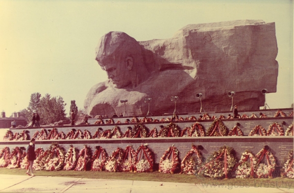 День открытия Мемориального комплекса «Брестская крепость-герой». Фото и подробности