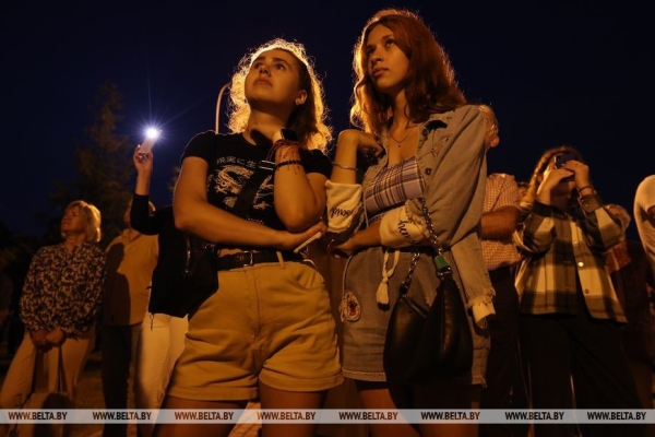 Праздничный салют в Брестской крепости