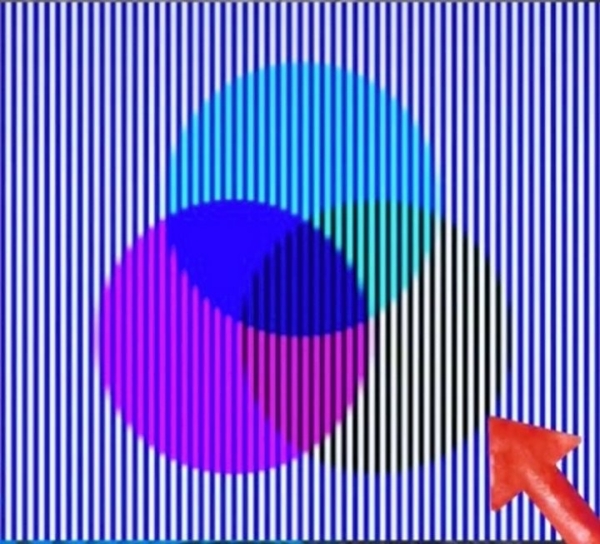 Если вы видите желтый круг, мозг вас обманул