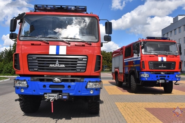 Новая пожарная техника поступила в Брест и Лунинецкий район