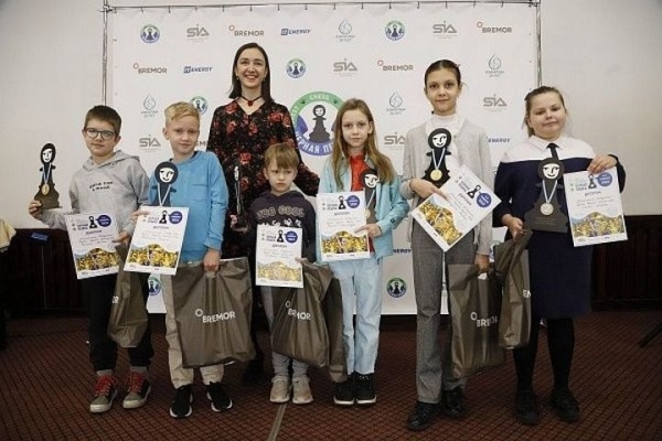 В Бресте проходит международный шахматный фестиваль «Черная пешка»